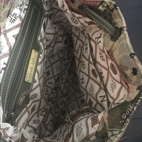 Korean Designer Brand Cute teddy bear backpack - Picture 3 of 3